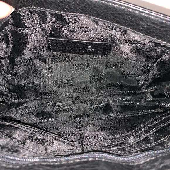 Michael Kors Fulton Purse - Picture 7 of 8